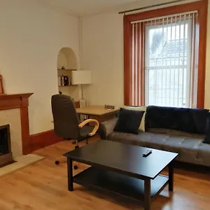 Stylish One Bed Flat With Private Parking Aberdeen